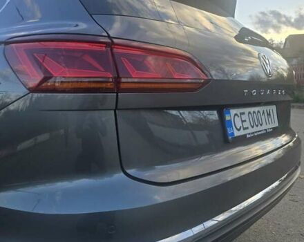 Сірий Фольксваген Туарег, об'ємом двигуна 2.97 л та пробігом 71 тис. км за 57900 $, фото 10 на Automoto.ua