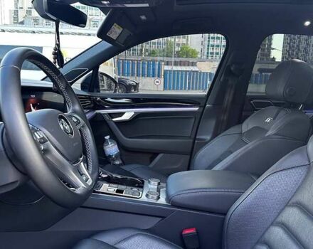 Сірий Фольксваген Туарег, об'ємом двигуна 3.96 л та пробігом 140 тис. км за 58000 $, фото 8 на Automoto.ua