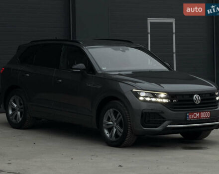 Сірий Фольксваген Туарег, об'ємом двигуна 3 л та пробігом 182 тис. км за 46000 $, фото 5 на Automoto.ua