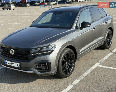 Серый Фольксваген Туарег, объемом двигателя 2.97 л и пробегом 214 тыс. км за 46700 $, фото 19 на Automoto.ua