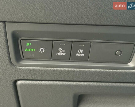 Сірий Фольксваген Туарег, об'ємом двигуна 3 л та пробігом 45 тис. км за 59999 $, фото 101 на Automoto.ua