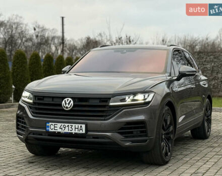 Сірий Фольксваген Туарег, об'ємом двигуна 3 л та пробігом 278 тис. км за 33700 $, фото 13 на Automoto.ua