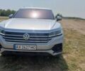 Серый Фольксваген Туарег, объемом двигателя 3 л и пробегом 79 тыс. км за 40500 $, фото 1 на Automoto.ua