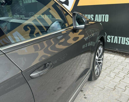 Серый Фольксваген Туарег, объемом двигателя 2.97 л и пробегом 135 тыс. км за 52000 $, фото 3 на Automoto.ua