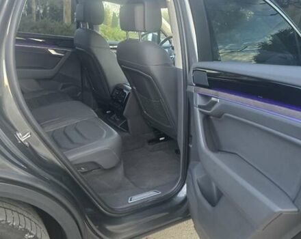 Сірий Фольксваген Туарег, об'ємом двигуна 2.97 л та пробігом 71 тис. км за 57900 $, фото 22 на Automoto.ua