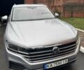 Сірий Фольксваген Туарег, об'ємом двигуна 3 л та пробігом 67 тис. км за 44000 $, фото 2 на Automoto.ua
