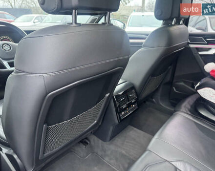 Серый Фольксваген Туарег, объемом двигателя 2.97 л и пробегом 155 тыс. км за 54500 $, фото 24 на Automoto.ua