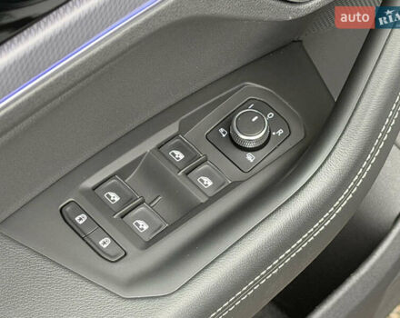 Сірий Фольксваген Туарег, об'ємом двигуна 3 л та пробігом 45 тис. км за 59999 $, фото 56 на Automoto.ua