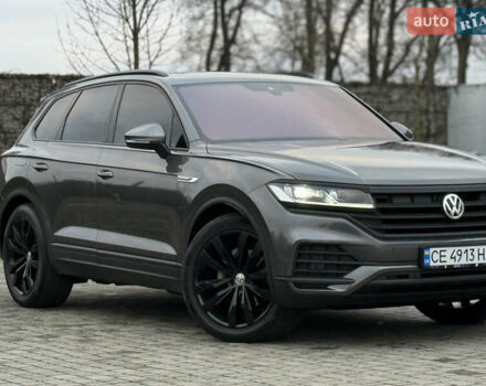 Сірий Фольксваген Туарег, об'ємом двигуна 3 л та пробігом 278 тис. км за 33700 $, фото 8 на Automoto.ua