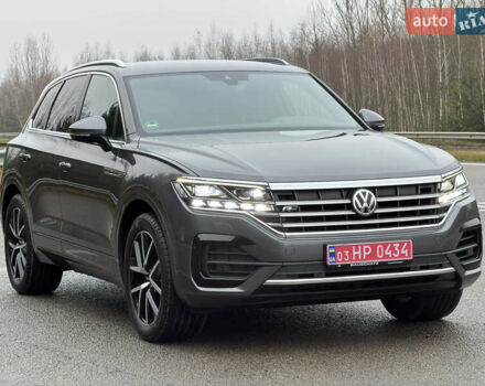 Сірий Фольксваген Туарег, об'ємом двигуна 3 л та пробігом 45 тис. км за 59999 $, фото 11 на Automoto.ua
