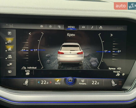 Сірий Фольксваген Туарег, об'ємом двигуна 3 л та пробігом 45 тис. км за 59999 $, фото 147 на Automoto.ua