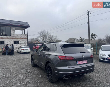 Серый Фольксваген Туарег, объемом двигателя 2.97 л и пробегом 155 тыс. км за 54500 $, фото 20 на Automoto.ua