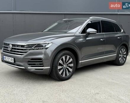Серый Фольксваген Туарег, объемом двигателя 3 л и пробегом 246 тыс. км за 41750 $, фото 55 на Automoto.ua
