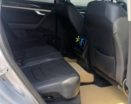 Серый Фольксваген Туарег, объемом двигателя 3 л и пробегом 79 тыс. км за 40500 $, фото 9 на Automoto.ua