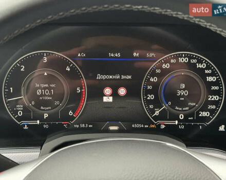 Сірий Фольксваген Туарег, об'ємом двигуна 3 л та пробігом 45 тис. км за 59999 $, фото 103 на Automoto.ua