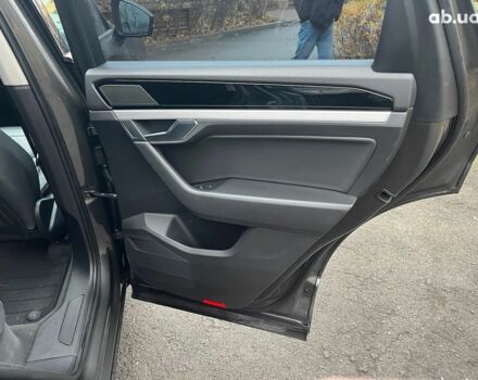 Серый Фольксваген Туарег, объемом двигателя 3.6 л и пробегом 117 тыс. км за 39990 $, фото 34 на Automoto.ua