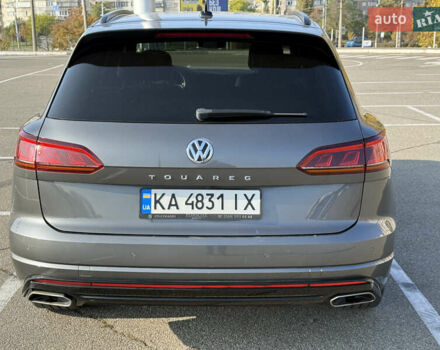 Серый Фольксваген Туарег, объемом двигателя 2.97 л и пробегом 214 тыс. км за 46700 $, фото 6 на Automoto.ua
