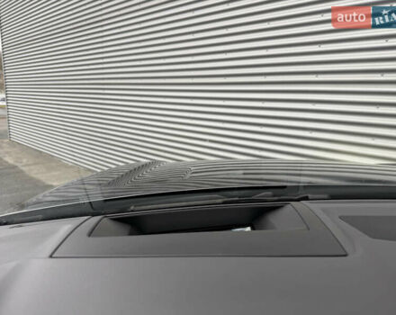 Серый Фольксваген Туарег, объемом двигателя 3 л и пробегом 85 тыс. км за 56500 $, фото 77 на Automoto.ua