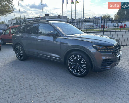 Сірий Фольксваген Туарег, об'ємом двигуна 2.99 л та пробігом 138 тис. км за 47500 $, фото 7 на Automoto.ua