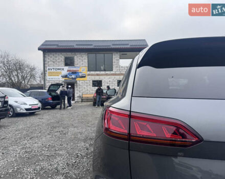 Серый Фольксваген Туарег, объемом двигателя 2.97 л и пробегом 155 тыс. км за 54500 $, фото 21 на Automoto.ua