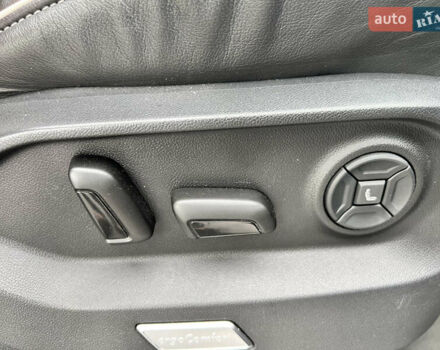 Серый Фольксваген Туарег, объемом двигателя 2.97 л и пробегом 149 тыс. км за 51200 $, фото 15 на Automoto.ua