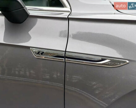 Сірий Фольксваген Туарег, об'ємом двигуна 3 л та пробігом 45 тис. км за 59999 $, фото 27 на Automoto.ua