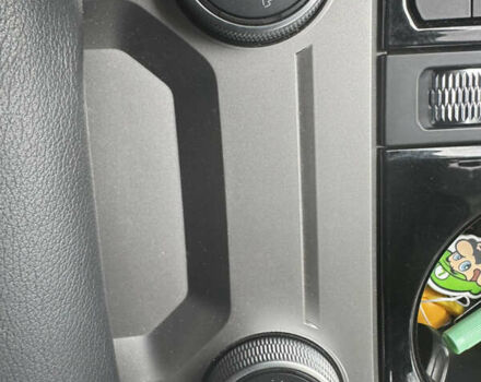 Серый Фольксваген Туарег, объемом двигателя 2.97 л и пробегом 128 тыс. км за 57500 $, фото 18 на Automoto.ua