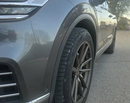 Сірий Фольксваген Туарег, об'ємом двигуна 2.97 л та пробігом 71 тис. км за 57900 $, фото 19 на Automoto.ua