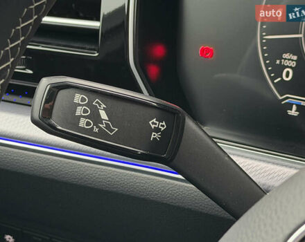 Сірий Фольксваген Туарег, об'ємом двигуна 3 л та пробігом 45 тис. км за 59999 $, фото 113 на Automoto.ua