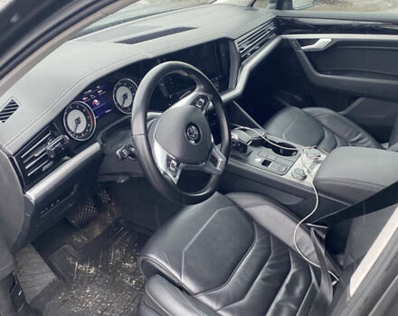 Серый Фольксваген Туарег, объемом двигателя 2.99 л и пробегом 117 тыс. км за 39900 $, фото 11 на Automoto.ua