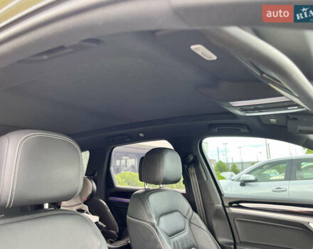 Серый Фольксваген Туарег, объемом двигателя 2.97 л и пробегом 149 тыс. км за 51200 $, фото 12 на Automoto.ua