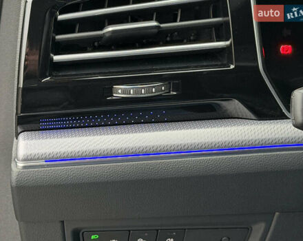 Сірий Фольксваген Туарег, об'ємом двигуна 3 л та пробігом 45 тис. км за 59999 $, фото 102 на Automoto.ua