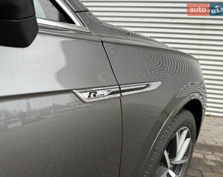 Серый Фольксваген Туарег, объемом двигателя 3 л и пробегом 85 тыс. км за 56500 $, фото 27 на Automoto.ua