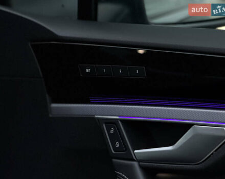 Сірий Фольксваген Туарег, об'ємом двигуна 3 л та пробігом 182 тис. км за 46000 $, фото 58 на Automoto.ua