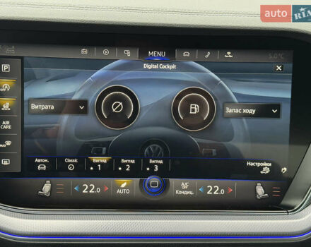 Сірий Фольксваген Туарег, об'ємом двигуна 3 л та пробігом 45 тис. км за 59999 $, фото 155 на Automoto.ua