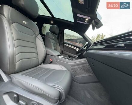 Серый Фольксваген Туарег, объемом двигателя 2.97 л и пробегом 142 тыс. км за 49700 $, фото 22 на Automoto.ua