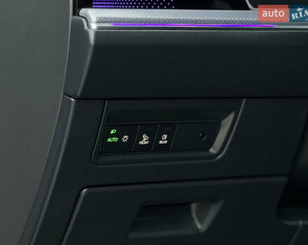 Сірий Фольксваген Туарег, об'ємом двигуна 3 л та пробігом 182 тис. км за 46000 $, фото 49 на Automoto.ua