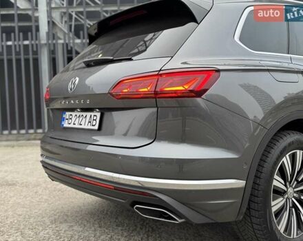 Серый Фольксваген Туарег, объемом двигателя 3 л и пробегом 246 тыс. км за 41750 $, фото 52 на Automoto.ua