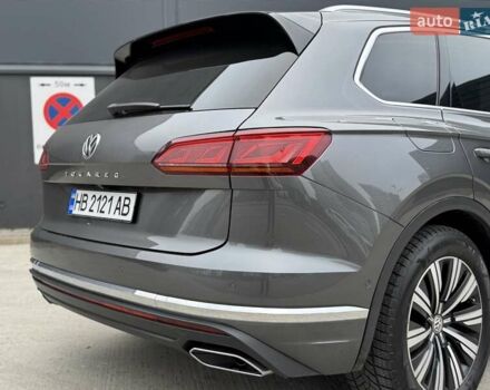 Серый Фольксваген Туарег, объемом двигателя 3 л и пробегом 246 тыс. км за 41750 $, фото 41 на Automoto.ua