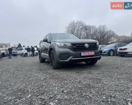 Серый Фольксваген Туарег, объемом двигателя 2.97 л и пробегом 155 тыс. км за 54500 $, фото 9 на Automoto.ua