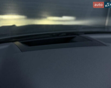 Сірий Фольксваген Туарег, об'ємом двигуна 3 л та пробігом 182 тис. км за 46000 $, фото 90 на Automoto.ua