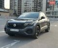 Сірий Фольксваген Туарег, об'ємом двигуна 3.96 л та пробігом 140 тис. км за 58000 $, фото 23 на Automoto.ua