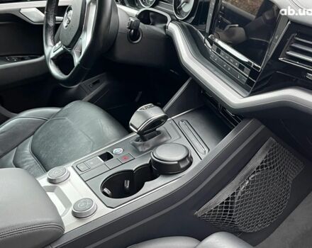 Серый Фольксваген Туарег, объемом двигателя 3.6 л и пробегом 117 тыс. км за 39990 $, фото 16 на Automoto.ua