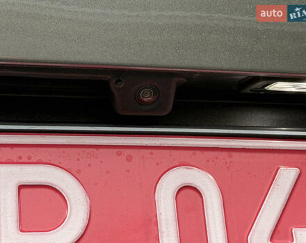 Сірий Фольксваген Туарег, об'ємом двигуна 3 л та пробігом 45 тис. км за 59999 $, фото 45 на Automoto.ua