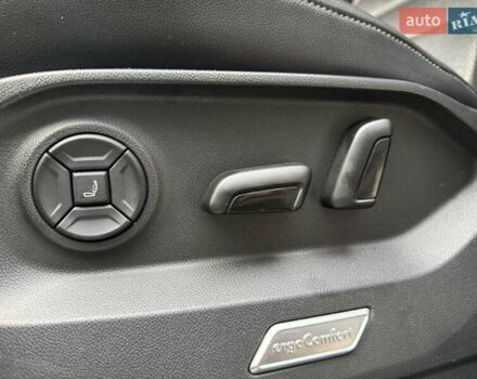 Серый Фольксваген Туарег, объемом двигателя 3 л и пробегом 246 тыс. км за 41750 $, фото 27 на Automoto.ua