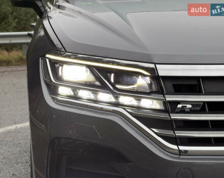 Сірий Фольксваген Туарег, об'ємом двигуна 3 л та пробігом 45 тис. км за 59999 $, фото 16 на Automoto.ua