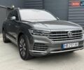 Серый Фольксваген Туарег, объемом двигателя 3 л и пробегом 246 тыс. км за 41750 $, фото 43 на Automoto.ua