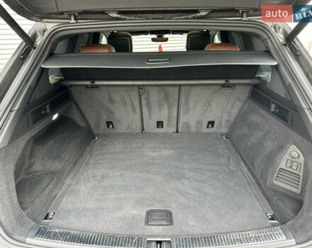 Серый Фольксваген Туарег, объемом двигателя 3 л и пробегом 85 тыс. км за 56500 $, фото 83 на Automoto.ua