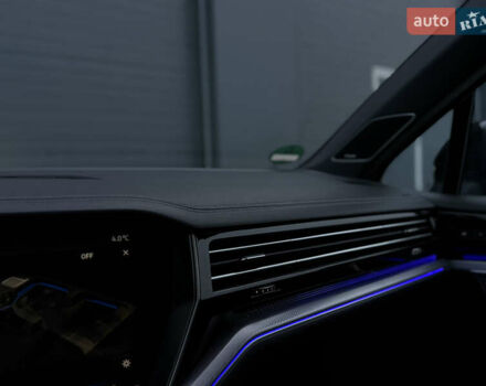 Сірий Фольксваген Туарег, об'ємом двигуна 3 л та пробігом 182 тис. км за 46000 $, фото 88 на Automoto.ua