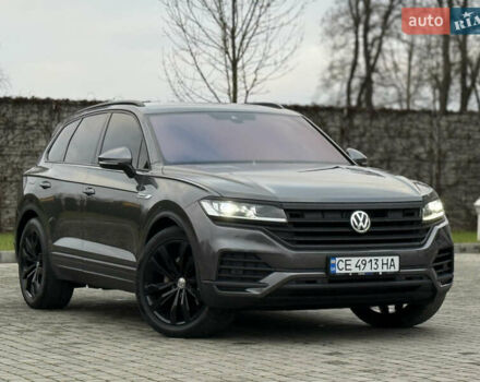 Сірий Фольксваген Туарег, об'ємом двигуна 3 л та пробігом 278 тис. км за 33700 $, фото 7 на Automoto.ua